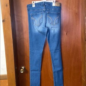 HOLLISTER HIGH RISE SKINNY JEANS SIZE 9R